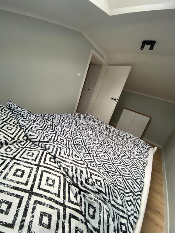 Cute House Villa Кретовини Екстериор снимка